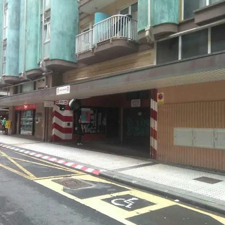 Attic+views+terrace+parking Lejlighed *