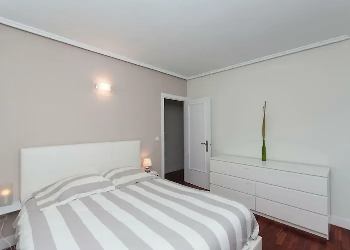 Attic+views+terrace+parking San Sebastián